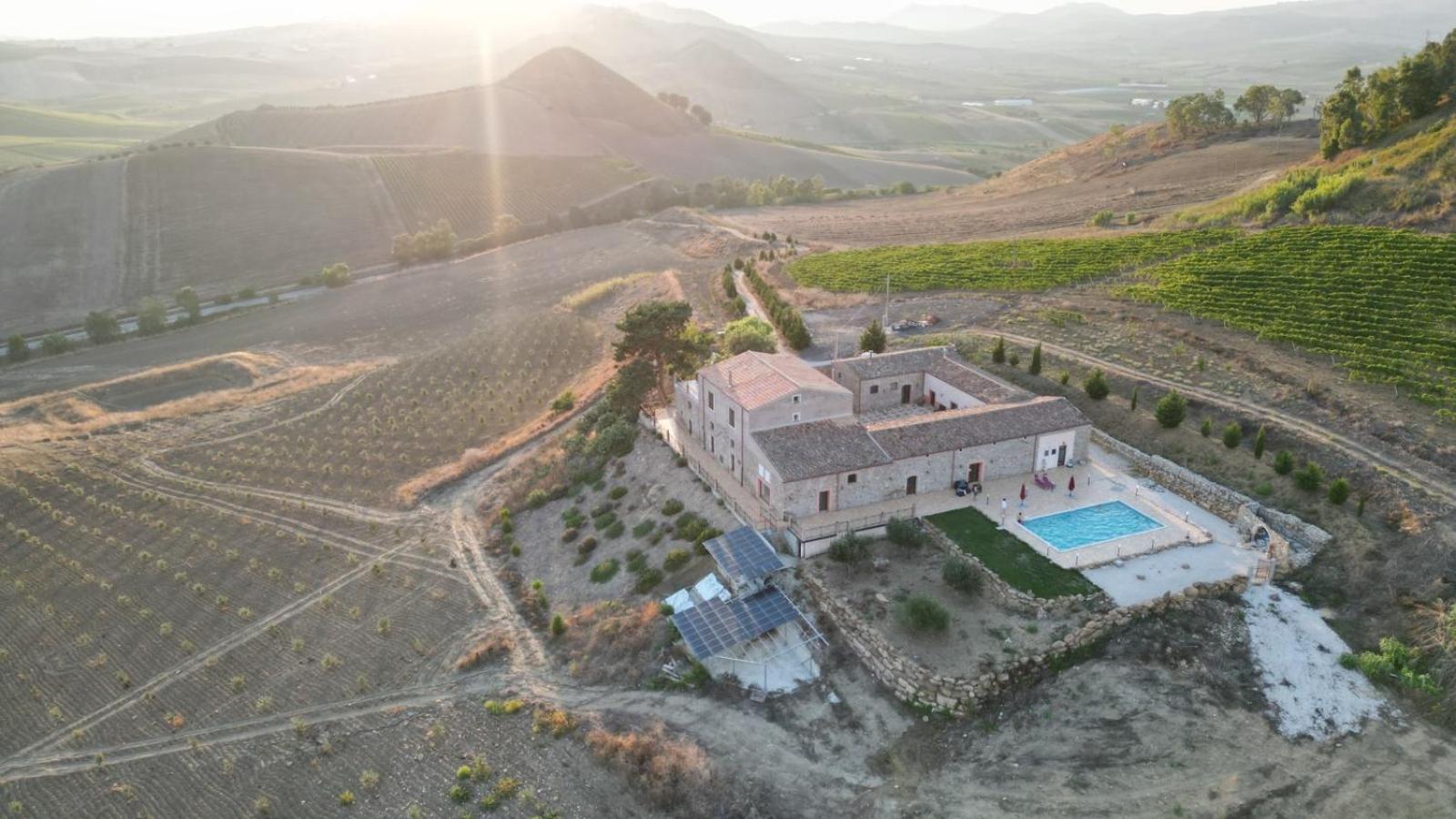 Masseria Baglio Perciata Camporeale エクステリア 写真