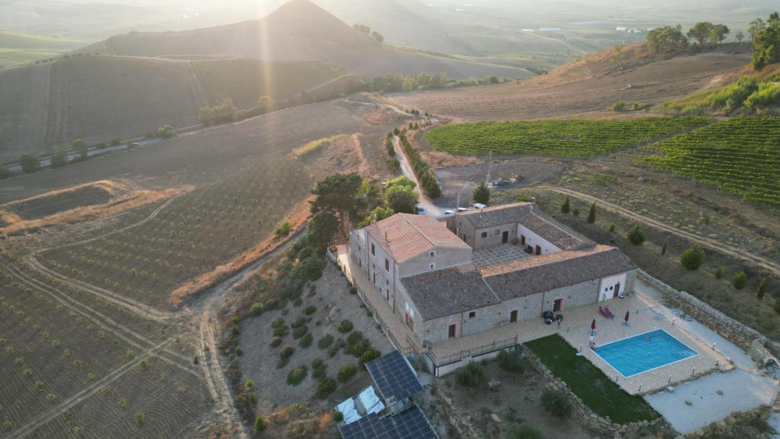 Masseria Baglio Perciata Camporeale エクステリア 写真